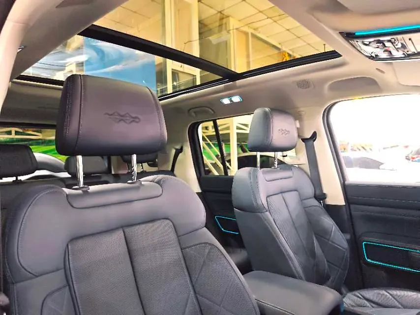 2025 FangChengBao Bao 5 1.5T 194HP L4 E-CVT PHEV 31.8KWH,autocango,china used car exporter,china ev exporter,chinese used car exporter,chinese used ev exporter