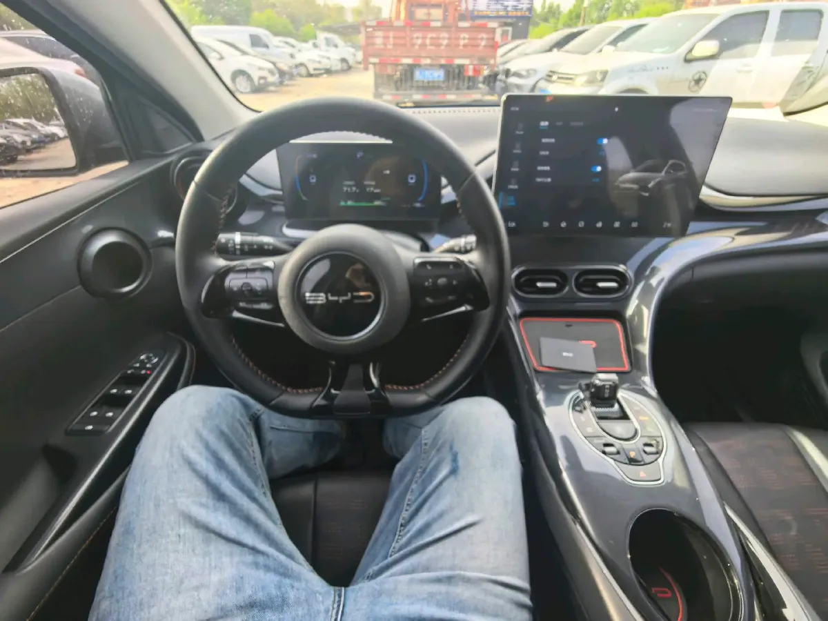 2023 BYD e2 BEV 43.2KWH,autocango,china used car exporter,china ev exporter,chinese used car exporter,chinese used ev exporter