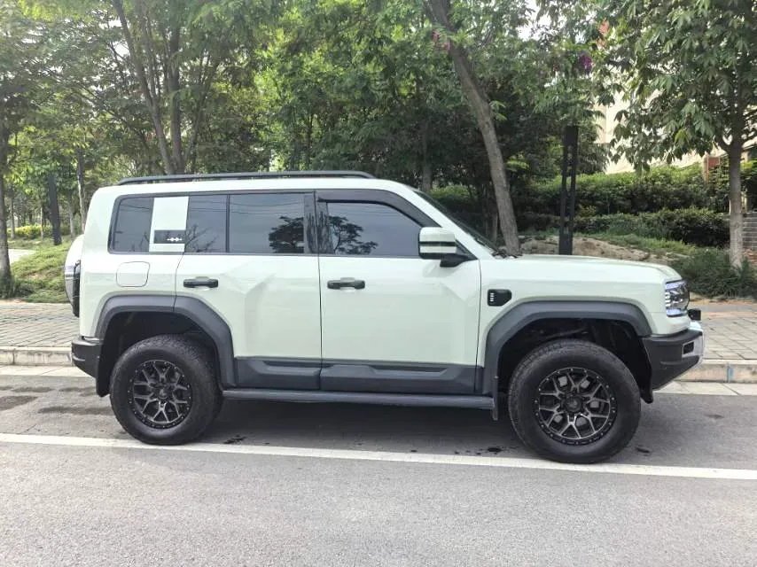 2023 FangChengBao Bao 5 1.5T 194HP L4 E-CVT PHEV 31.8KWH,autocango,china used car exporter,china ev exporter,chinese used car exporter,chinese used ev exporter