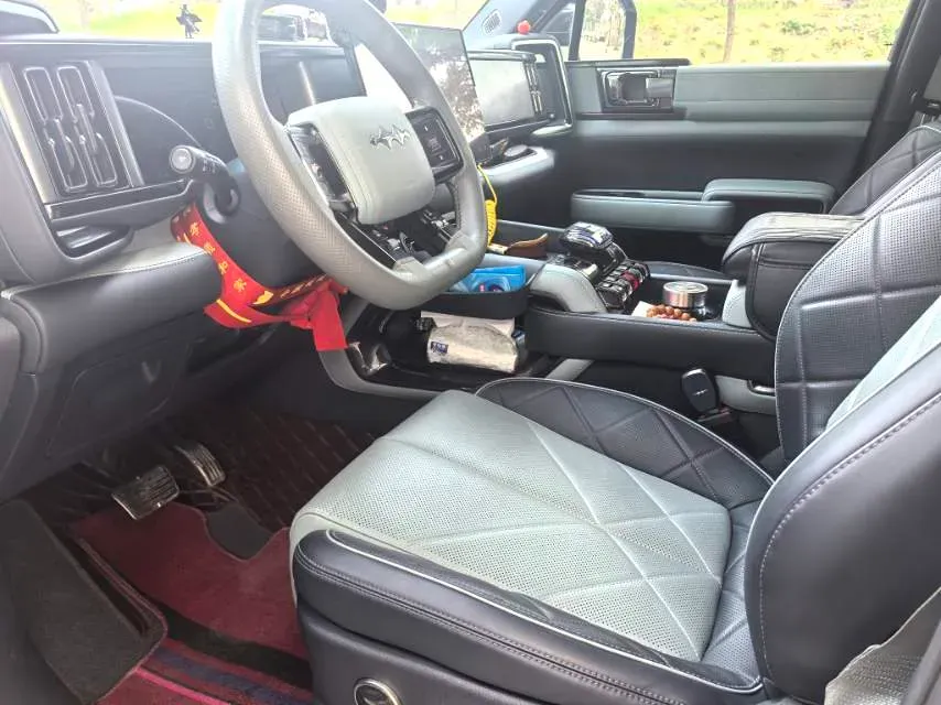 2023 FangChengBao Bao 5 1.5T 194HP L4 E-CVT PHEV 31.8KWH,autocango,china used car exporter,china ev exporter,chinese used car exporter,chinese used ev exporter