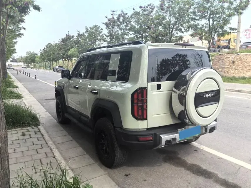 2023 FangChengBao Bao 5 1.5T 194HP L4 E-CVT PHEV 31.8KWH,autocango,china used car exporter,china ev exporter,chinese used car exporter,chinese used ev exporter
