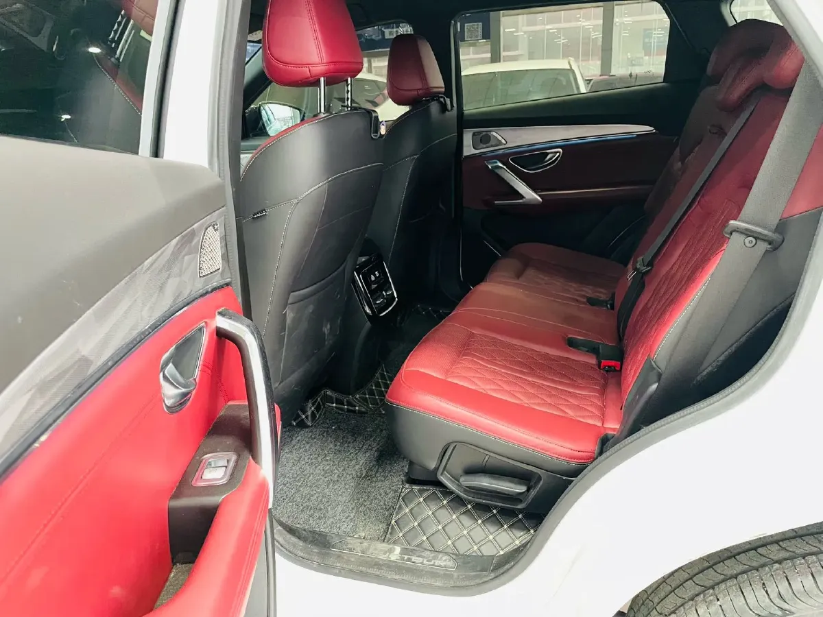 2023 Jetour X70 Plus 1.6T 197HP L4 7DCT,autocango,china used car exporter,china ev exporter,chinese used car exporter,chinese used ev exporter