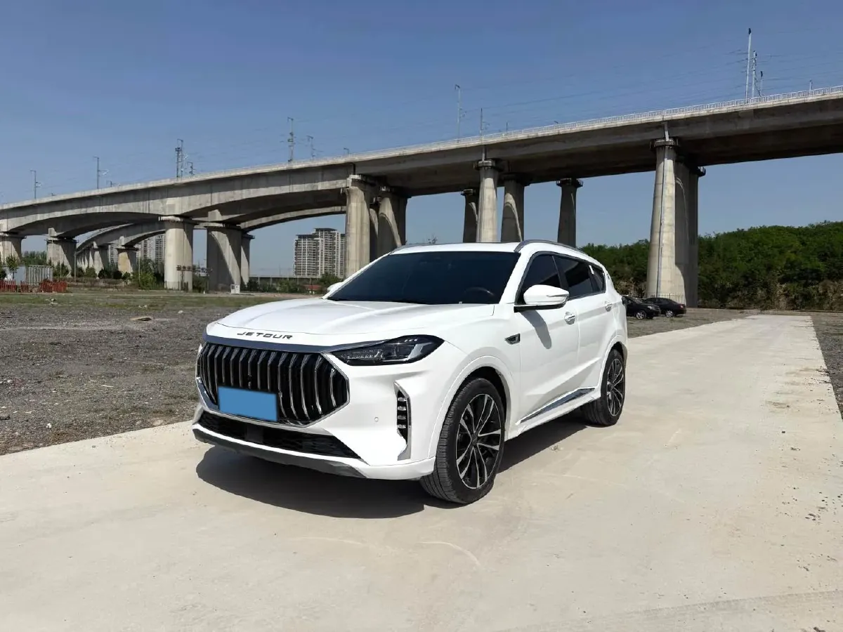 2023 Jetour X70 Plus 1.6T 197HP L4 7DCT,autocango,china used car exporter,china ev exporter,chinese used car exporter,chinese used ev exporter