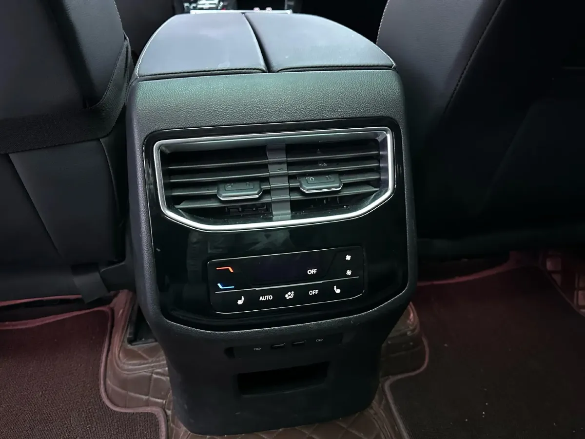 2024 Volkswagen Talagon 2.0T 220HP L4 7DCT,autocango,china used car exporter,china ev exporter,chinese used car exporter,chinese used ev exporter