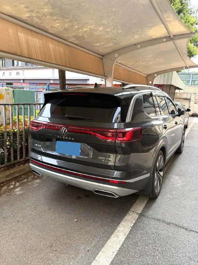 2023 Volkswagen Talagon 2.0T 220HP L4 7DCT,autocango,china used car exporter,china ev exporter,chinese used car exporter,chinese used ev exporter