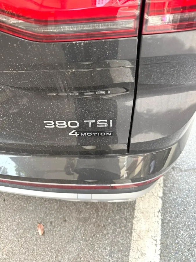 2023 Volkswagen Talagon 2.0T 220HP L4 7DCT,autocango,china used car exporter,china ev exporter,chinese used car exporter,chinese used ev exporter