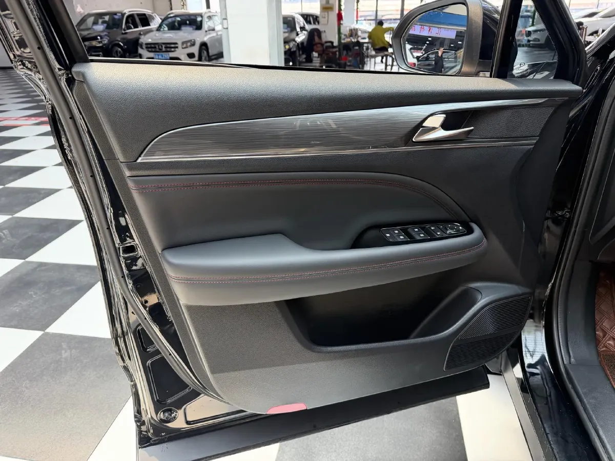 2021 GAC Trumpchi GS4 Plus 1.5T 169HP L4 6AT,autocango,china used car exporter,china ev exporter,chinese used car exporter,chinese used ev exporter