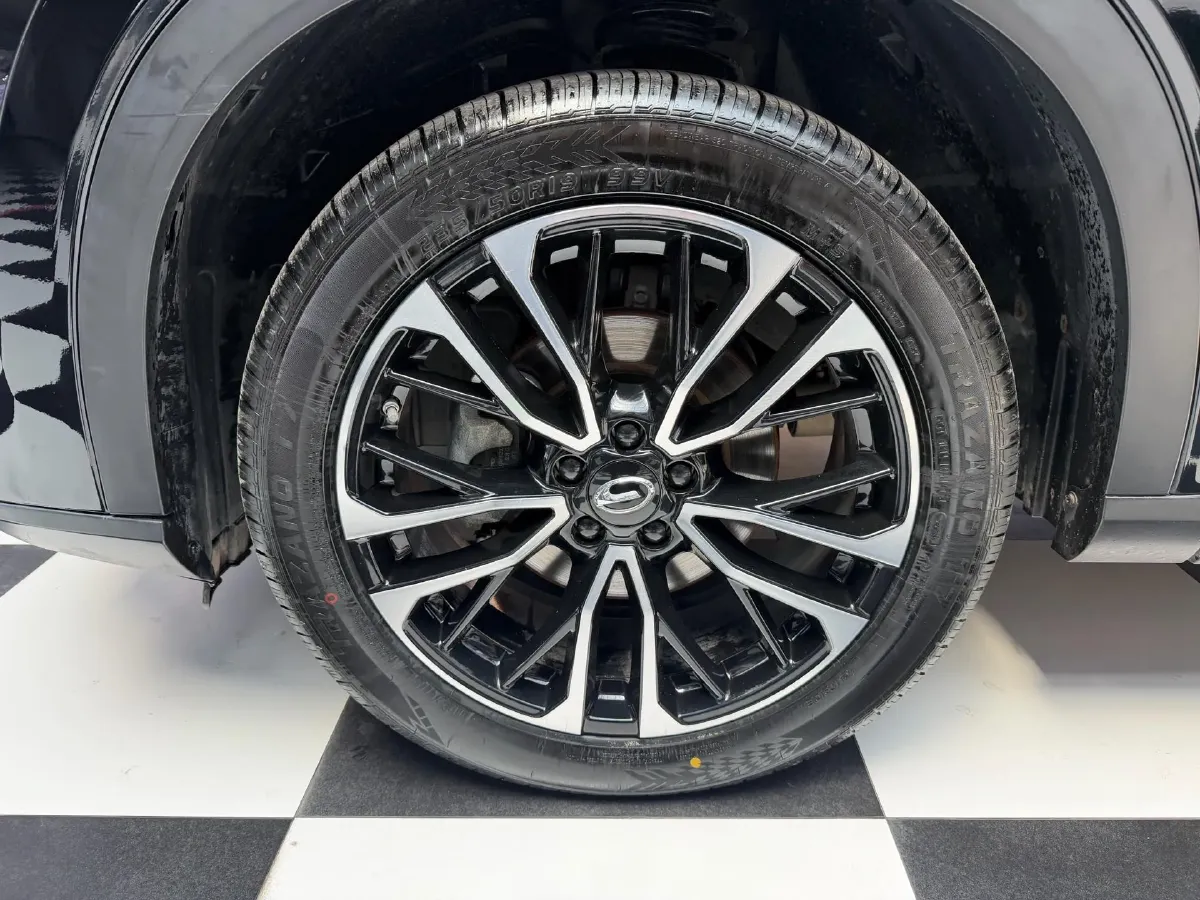 2021 GAC Trumpchi GS4 Plus 1.5T 169HP L4 6AT,autocango,china used car exporter,china ev exporter,chinese used car exporter,chinese used ev exporter