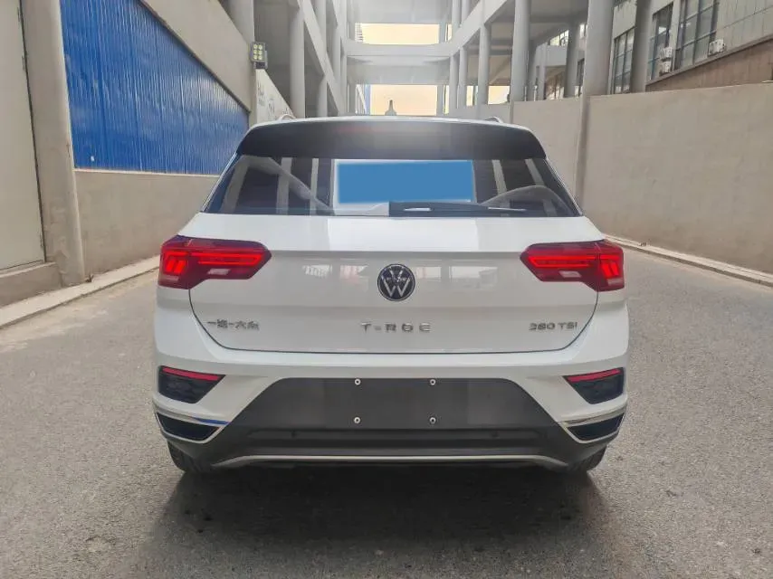 2022 Volkswagen T-Roc 1.4T 150HP L4 7DCT,autocango,china used car exporter,china ev exporter,chinese used car exporter,chinese used ev exporter