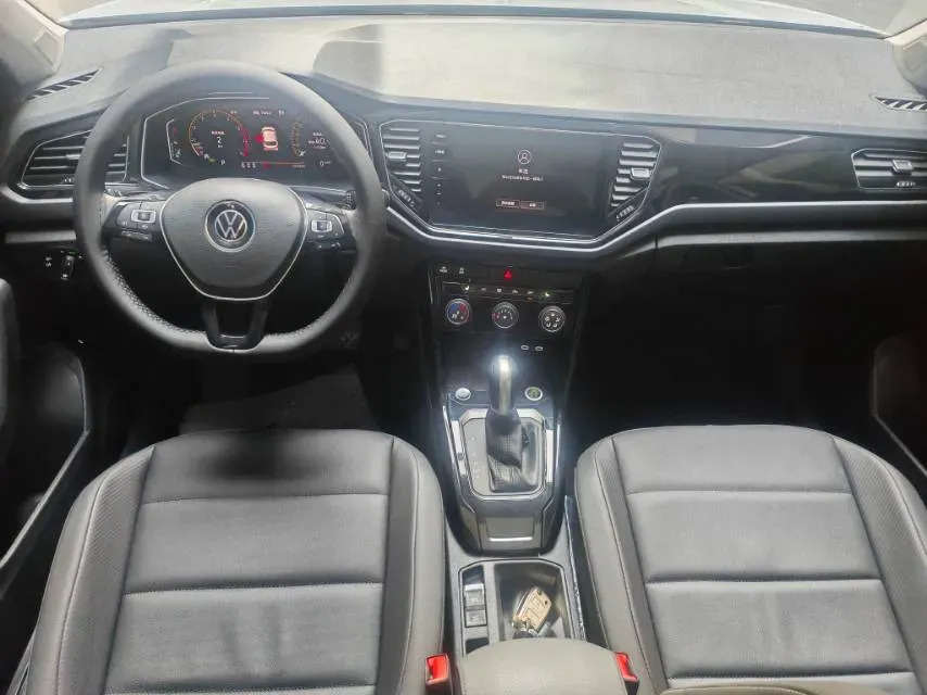 2022 Volkswagen T-Roc 1.4T 150HP L4 7DCT,autocango,china used car exporter,china ev exporter,chinese used car exporter,chinese used ev exporter