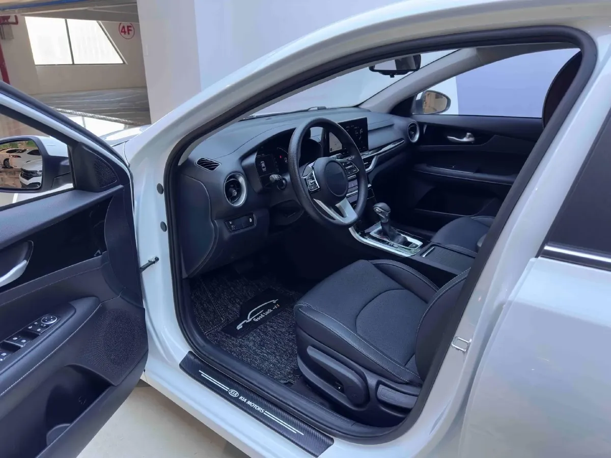 2021 Kia K3 1.5L 115HP L4 CVT,autocango,china used car exporter,china ev exporter,chinese used car exporter,chinese used ev exporter