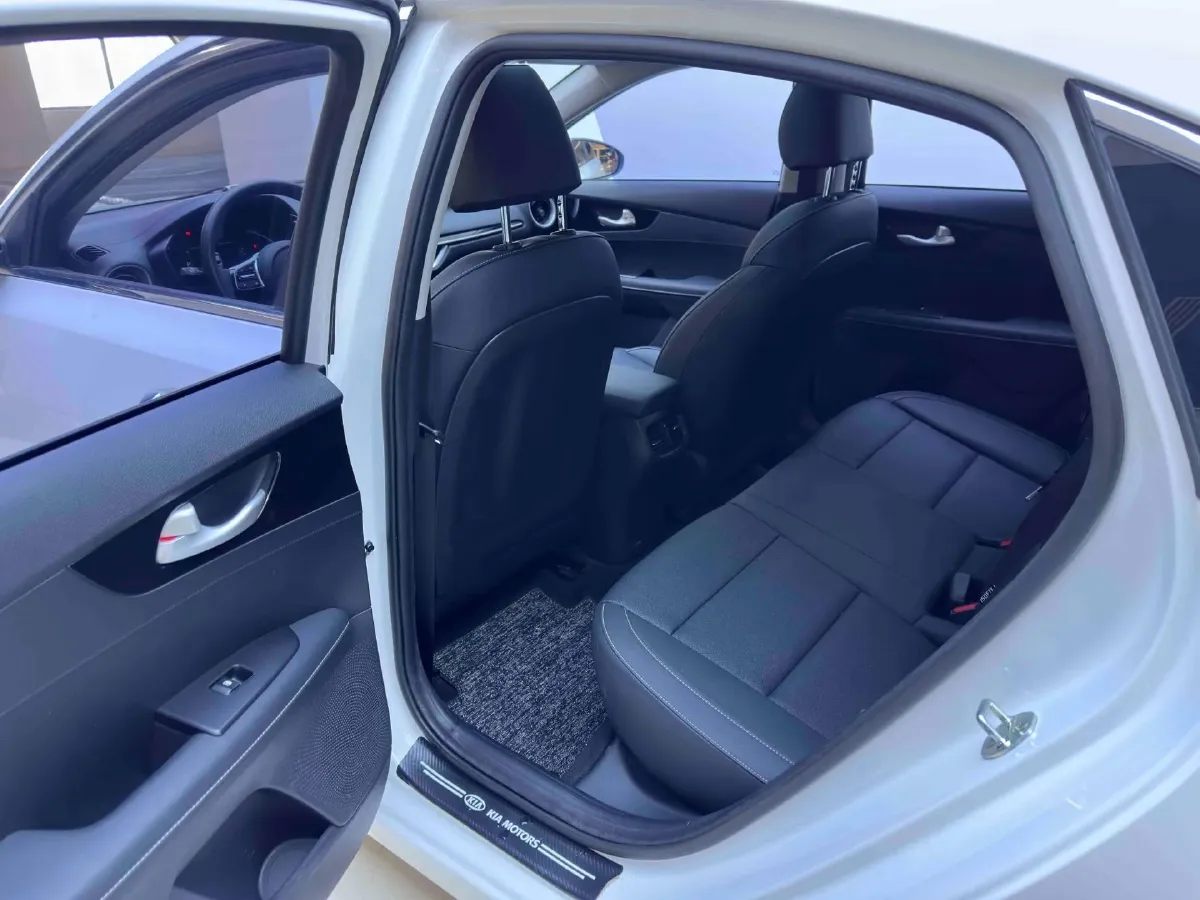 2021 Kia K3 1.5L 115HP L4 CVT,autocango,china used car exporter,china ev exporter,chinese used car exporter,chinese used ev exporter