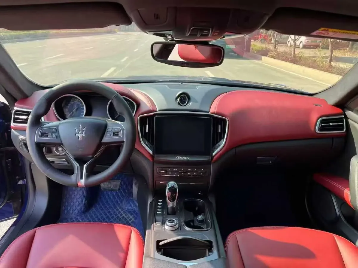 2018 Maserati Ghibli 3.0T 350HP V6 8AT,autocango,china used car exporter,china ev exporter,chinese used car exporter,chinese used ev exporter