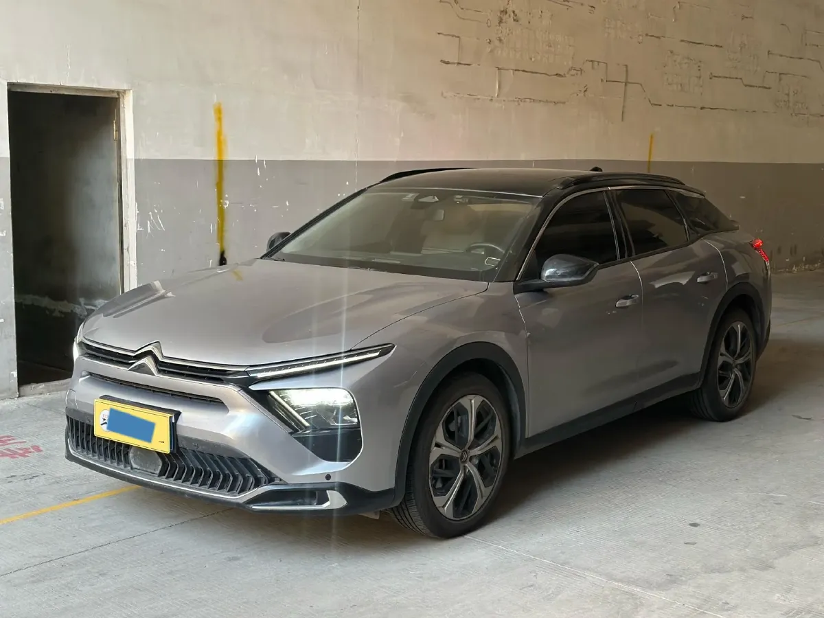 2021 Citroen C5 X 1.6T 175HP L4 8AT,autocango,china used car exporter,china ev exporter,chinese used car exporter,chinese used ev exporter