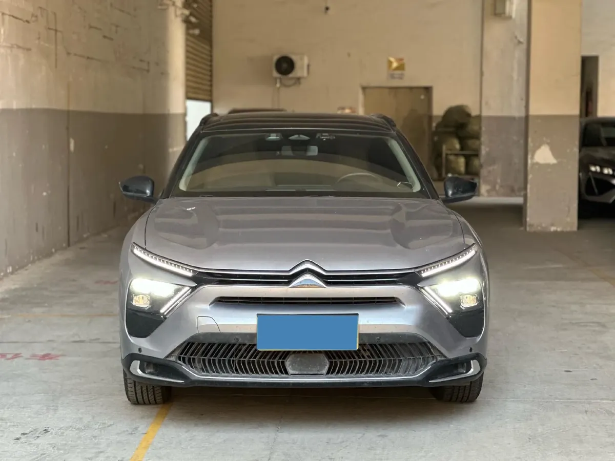 2021 Citroen C5 X 1.6T 175HP L4 8AT,autocango,china used car exporter,china ev exporter,chinese used car exporter,chinese used ev exporter