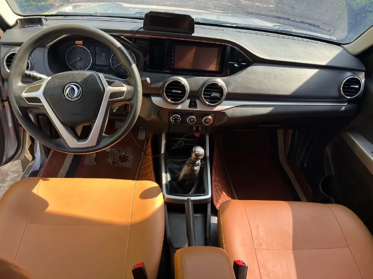 2018 Dongfeng RuiQi 2.5T 140HP L4 6MT,autocango,china used car exporter,china ev exporter,chinese used car exporter,chinese used ev exporter