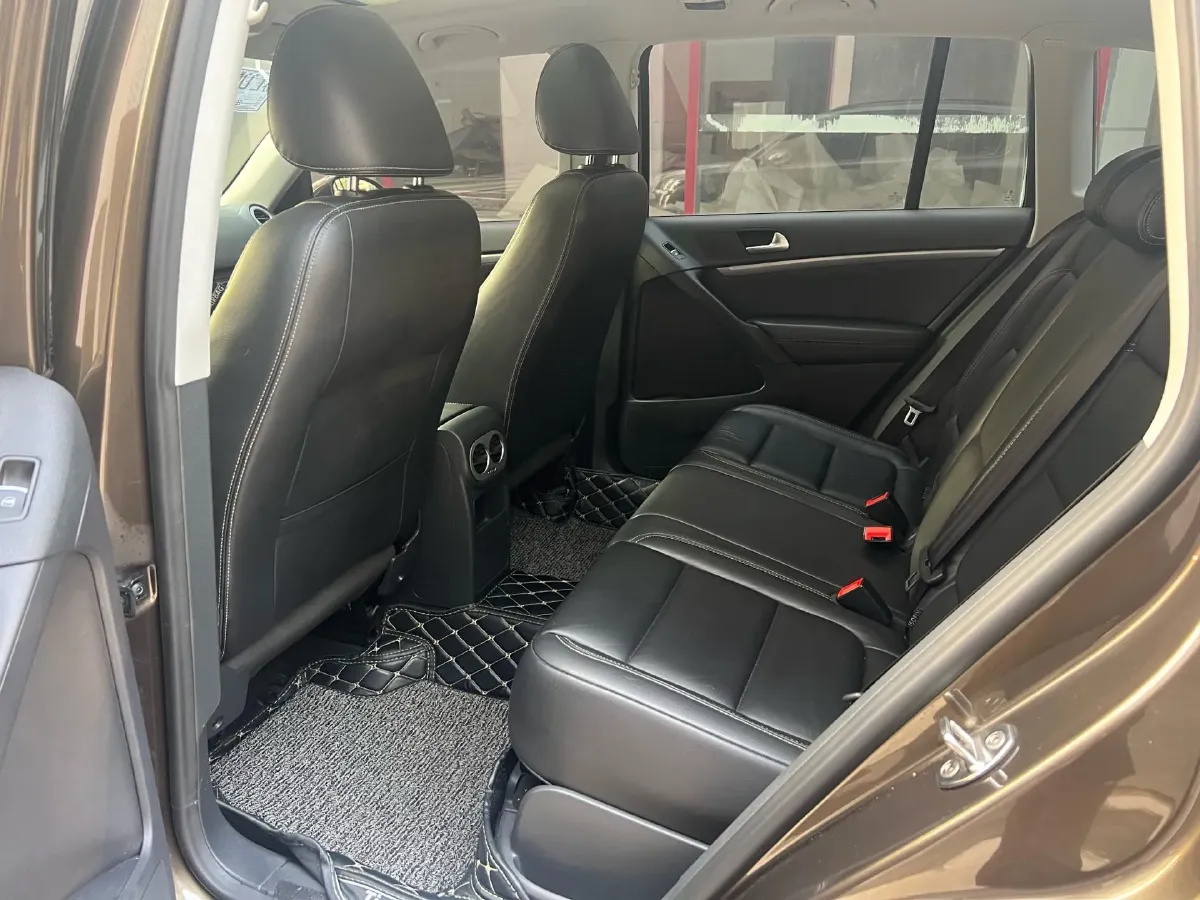 2017 Haval H9 2.0T 190HP L4 8AT,autocango,china used car exporter,china ev exporter,chinese used car exporter,chinese used ev exporter