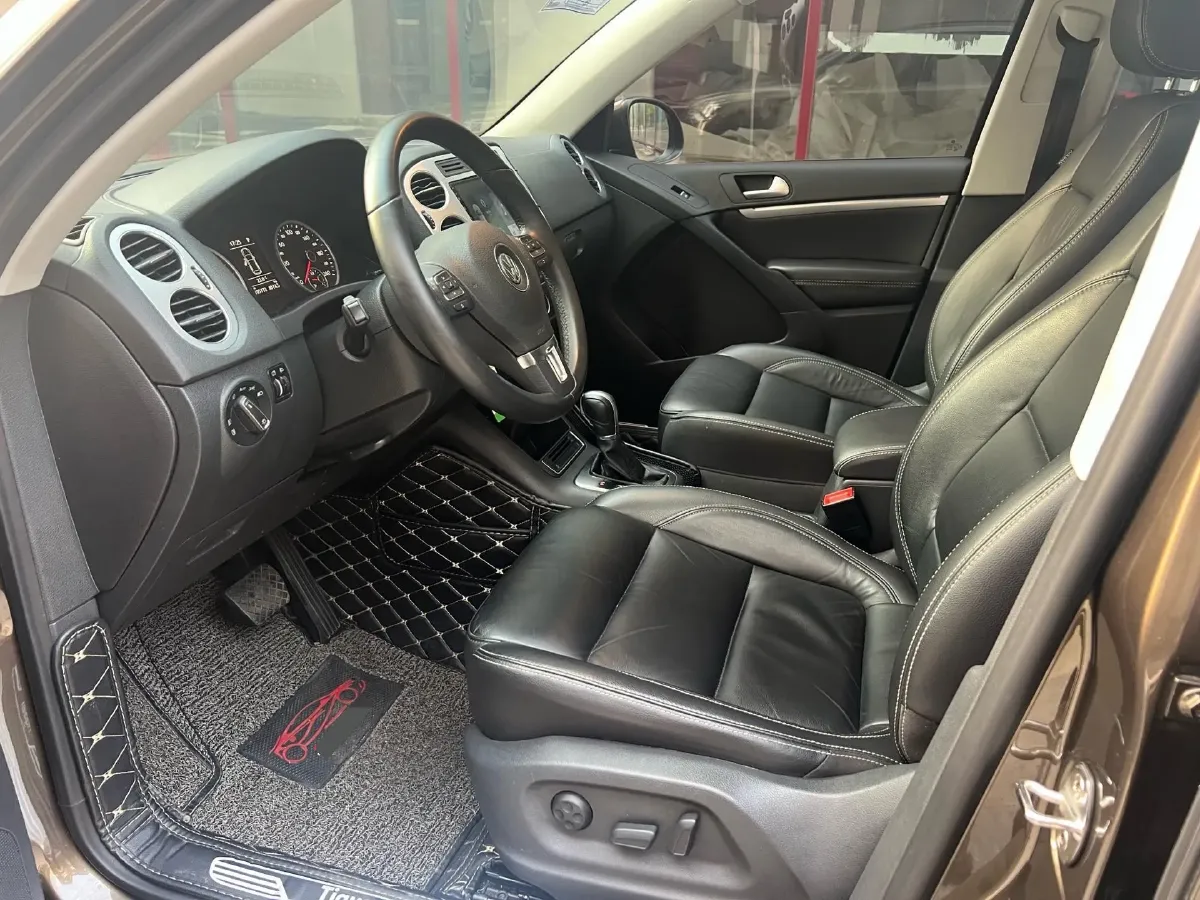 2017 Haval H9 2.0T 190HP L4 8AT,autocango,china used car exporter,china ev exporter,chinese used car exporter,chinese used ev exporter