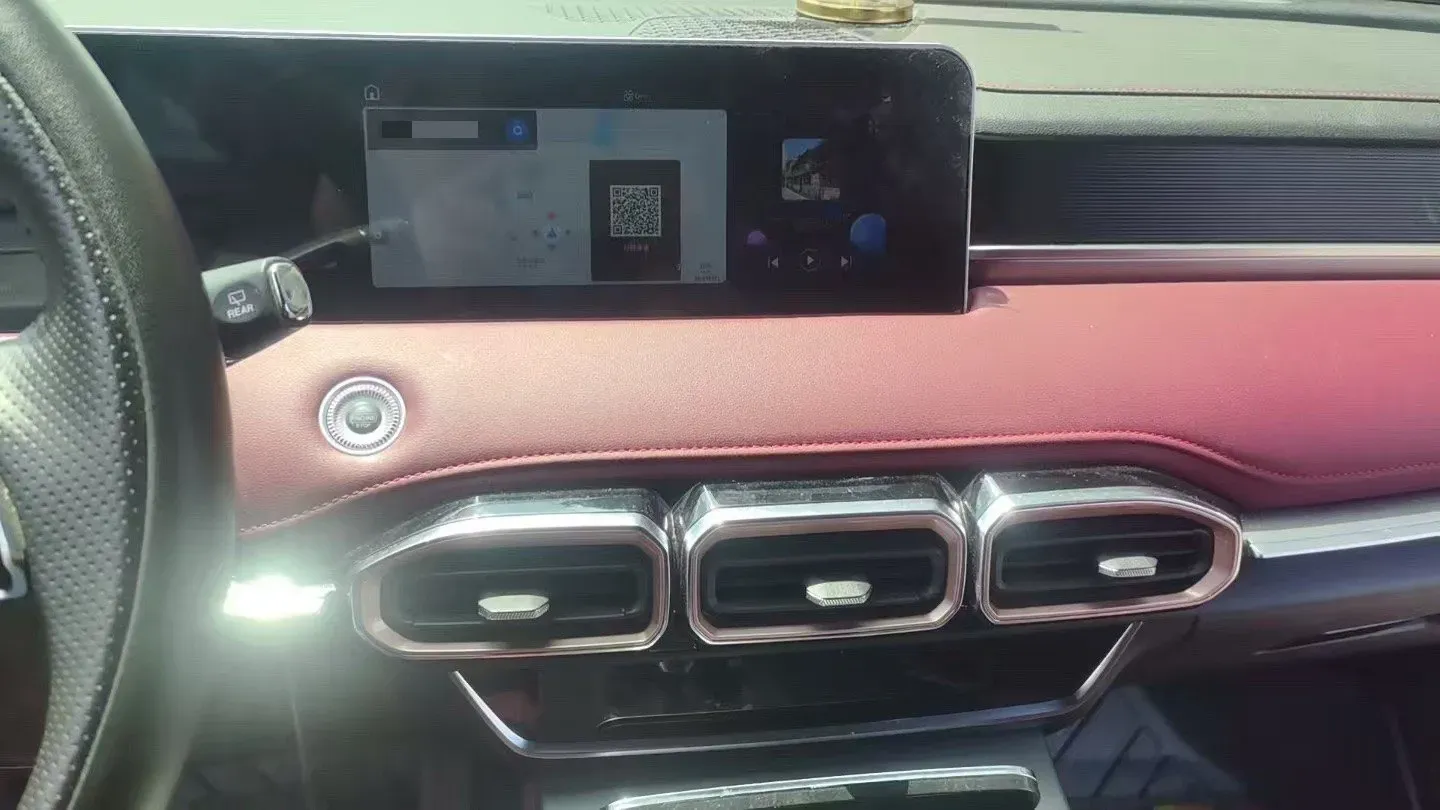 2023 Jetour X70 PRO 1.5T 156HP L4 6DCT,autocango,china used car exporter,china ev exporter,chinese used car exporter,chinese used ev exporter