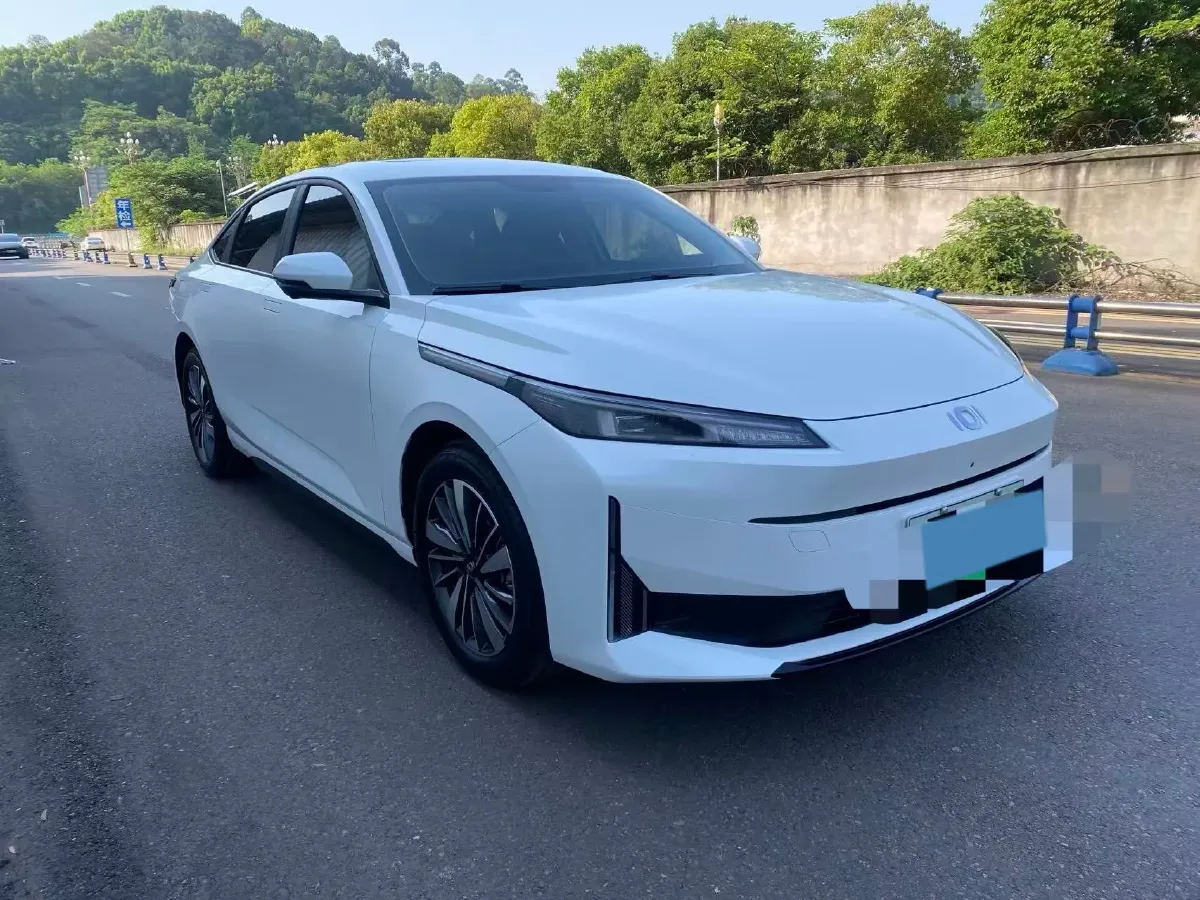 2024 ChangAn QiYuan A05 1.5L 110HP L4 E-CVT PHEV 18.99KWH,autocango,china used car exporter,china ev exporter,chinese used car exporter,chinese used ev exporter