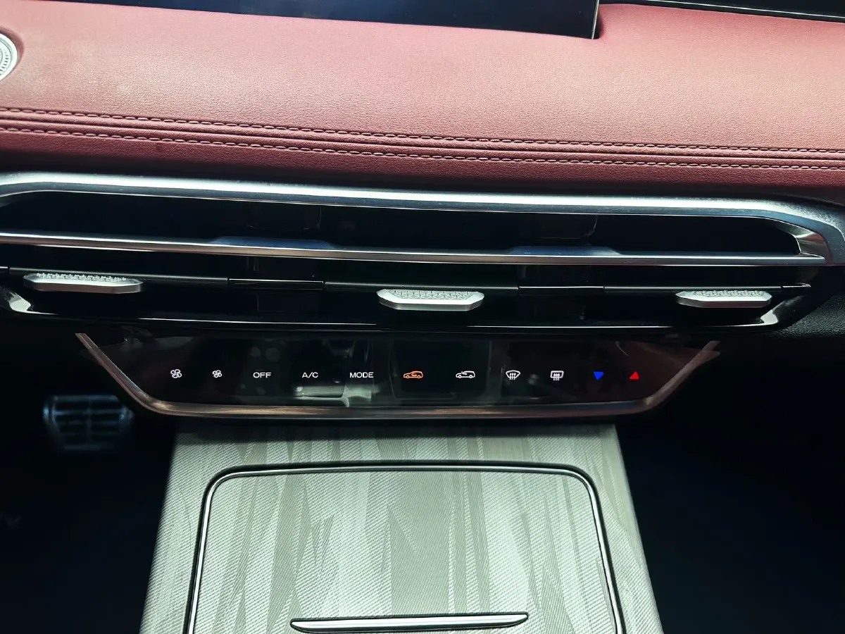 2023 Jetour X70 Plus 1.5T 156HP L4 6DCT,autocango,china used car exporter,china ev exporter,chinese used car exporter,chinese used ev exporter