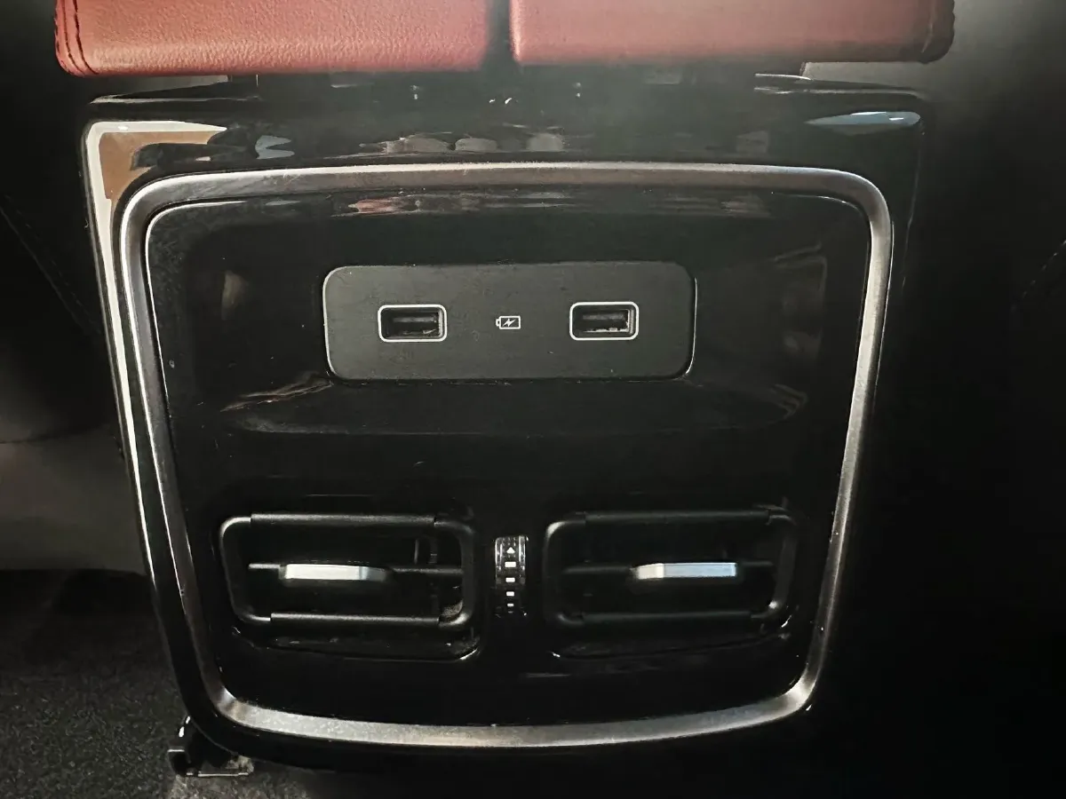 2023 Jetour X70 Plus 1.5T 156HP L4 6DCT,autocango,china used car exporter,china ev exporter,chinese used car exporter,chinese used ev exporter