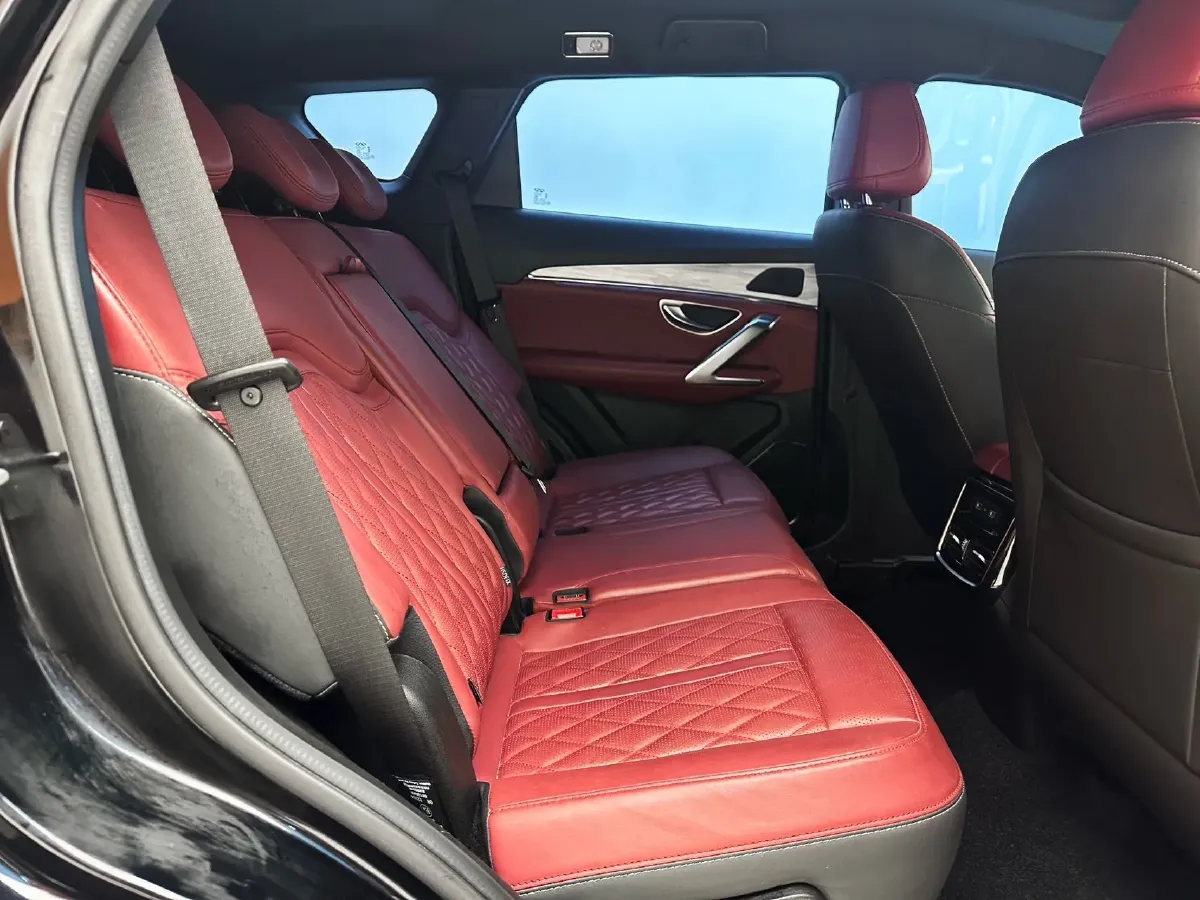 2023 Jetour X70 Plus 1.5T 156HP L4 6DCT,autocango,china used car exporter,china ev exporter,chinese used car exporter,chinese used ev exporter