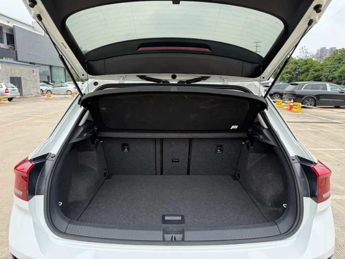 2018 Borgward BX5 1.8T 190HP L4 6AT,autocango,china used car exporter,china ev exporter,chinese used car exporter,chinese used ev exporter