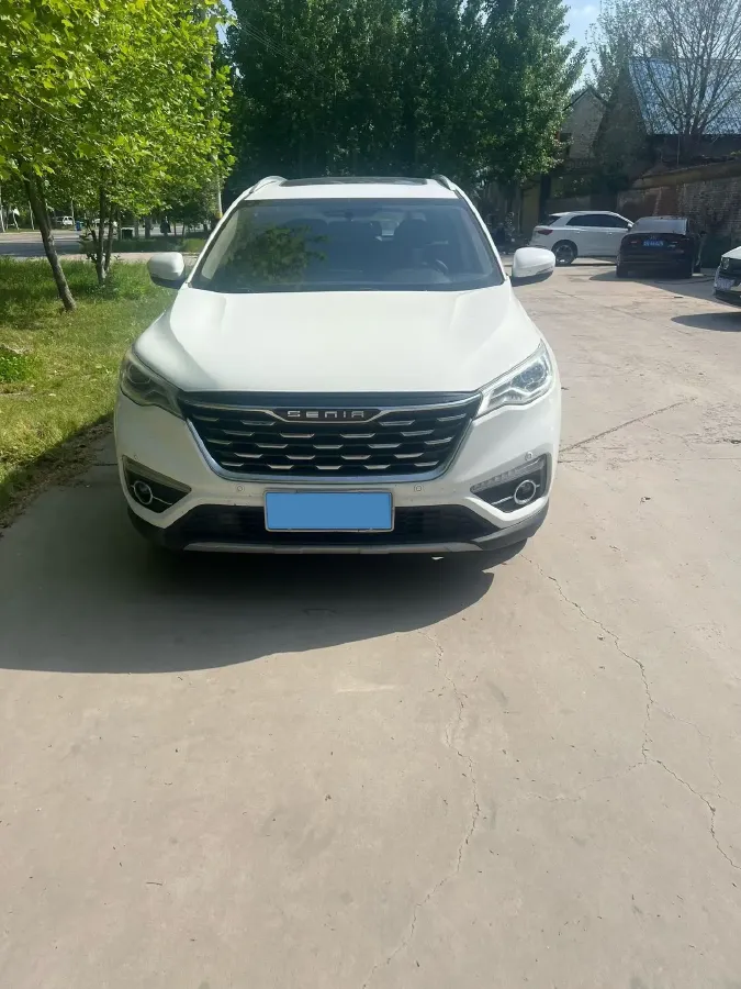 2018 FAW Senia R9 1.2T 143HP L4 5MT,autocango,china used car exporter,china ev exporter,chinese used car exporter,chinese used ev exporter