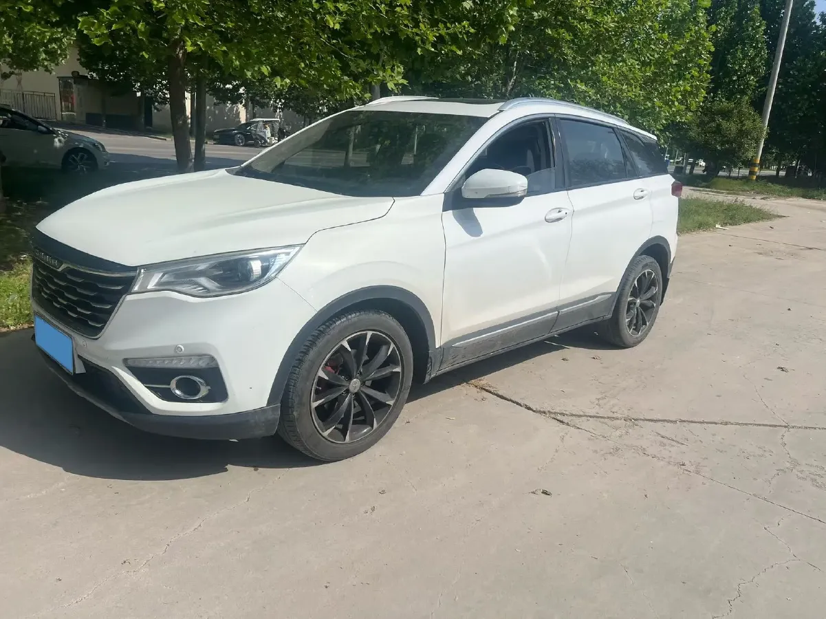 2018 FAW Senia R9 1.2T 143HP L4 5MT,autocango,china used car exporter,china ev exporter,chinese used car exporter,chinese used ev exporter