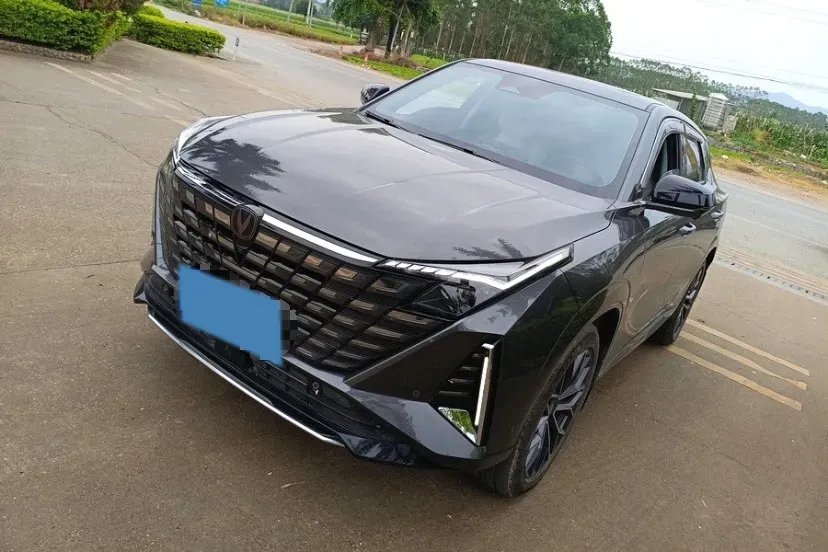 2024 ChangAn UNI-Z 1.5L 98HP L4 E-CVT PHEV 18.4KWH,autocango,china used car exporter,china ev exporter,chinese used car exporter,chinese used ev exporter