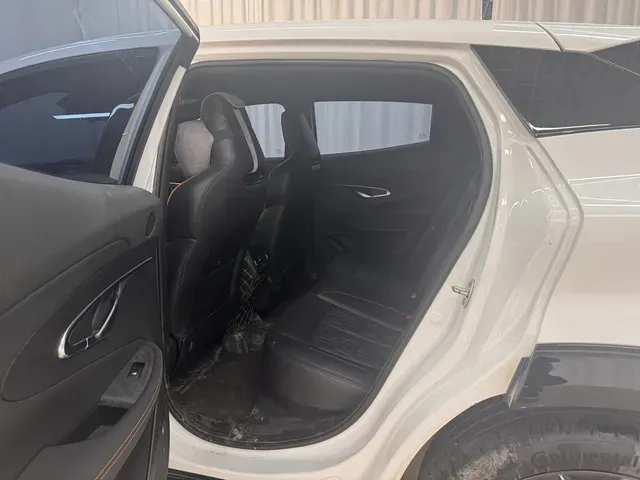 2022 ChangAn UNI-T 1.5T 188HP L4 7DCT,autocango,china used car exporter,china ev exporter,chinese used car exporter,chinese used ev exporter