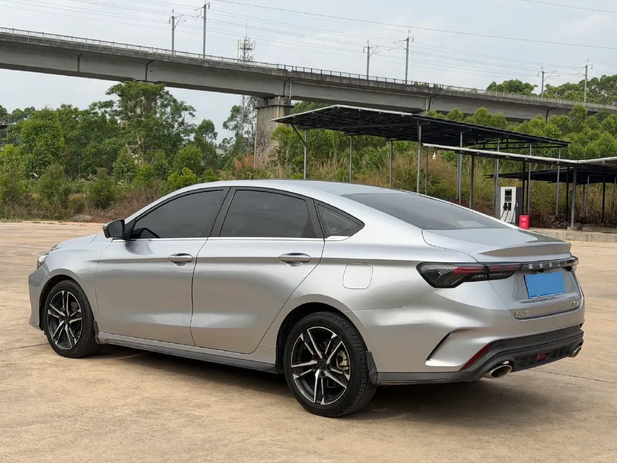 2022 Geely Binray 1.5T 181HP L4 7DCT,autocango,china used car exporter,china ev exporter,chinese used car exporter,chinese used ev exporter