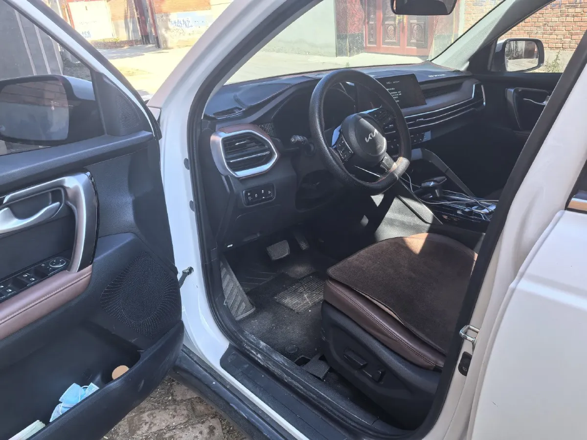 2021 Kia Sportage R 2.0L 161HP L4 6AT,autocango,china used car exporter,china ev exporter,chinese used car exporter,chinese used ev exporter