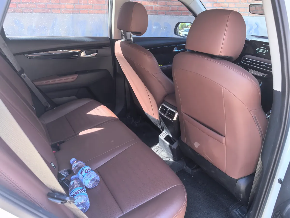 2021 Kia Sportage R 2.0L 161HP L4 6AT,autocango,china used car exporter,china ev exporter,chinese used car exporter,chinese used ev exporter