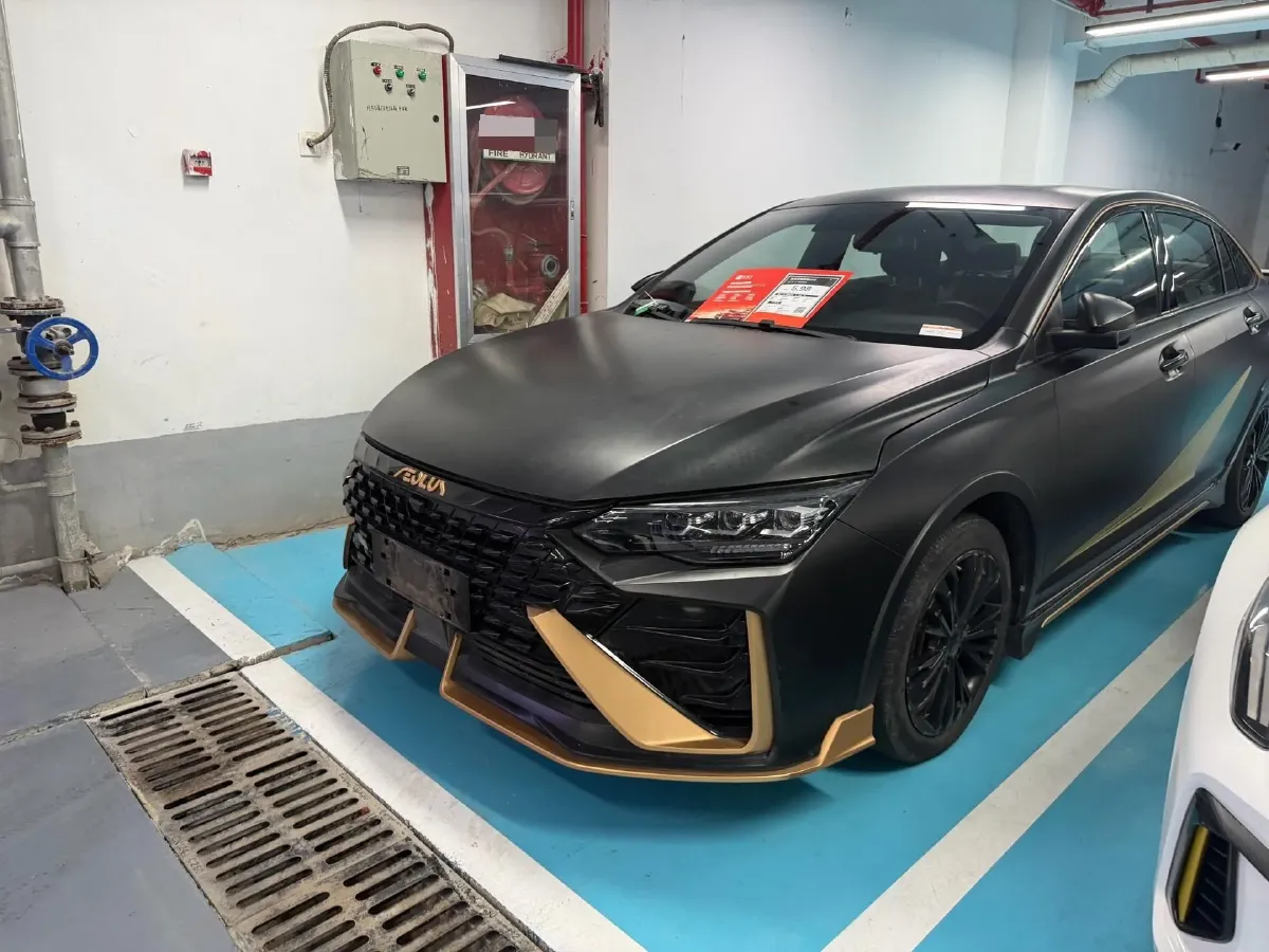 2021 DongFeng Aeolus YiXuan MAX 1.5T 190HP L4 7DCT,autocango,china used car exporter,china ev exporter,chinese used car exporter,chinese used ev exporter