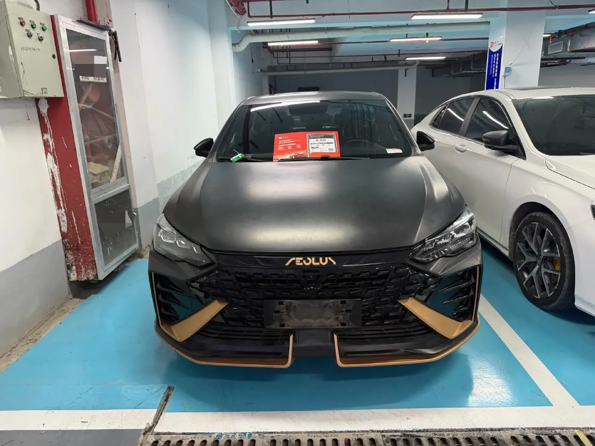 2021 DongFeng Aeolus YiXuan MAX 1.5T 190HP L4 7DCT,autocango,china used car exporter,china ev exporter,chinese used car exporter,chinese used ev exporter