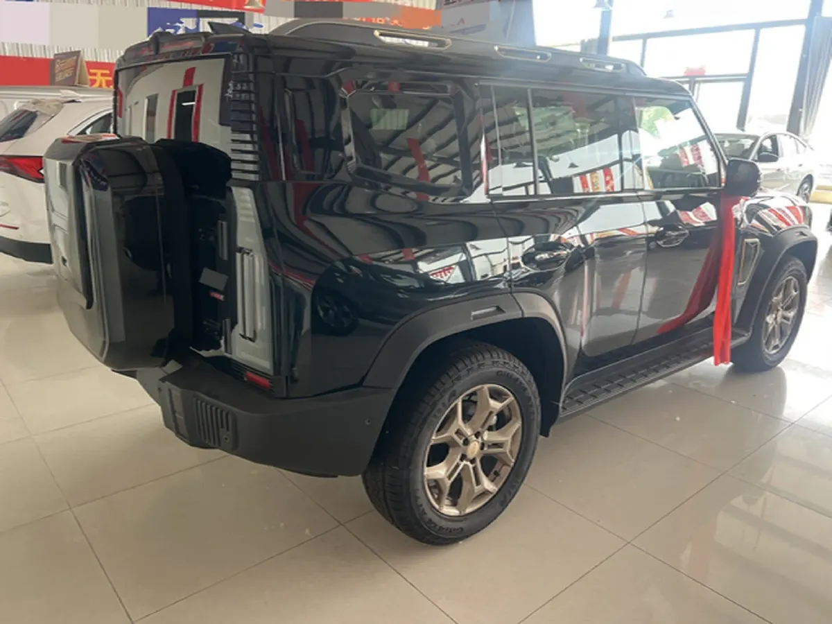 2025 Jetour Traveller 2.0T 254HP L4 8AT,autocango,china used car exporter,china ev exporter,chinese used car exporter,chinese used ev exporter