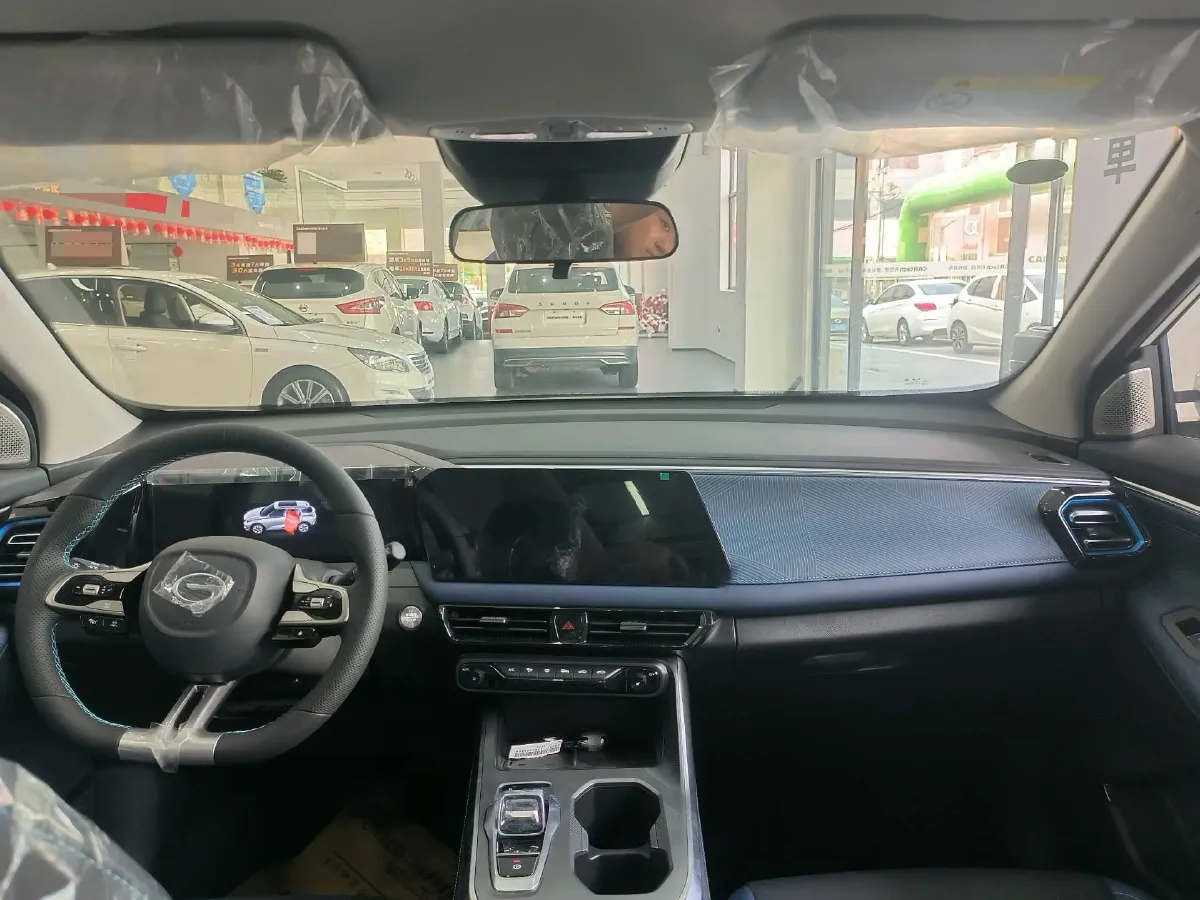 2023 GAC Trumpchi GS3 1.5T 177HP L4 7DCT,autocango,china used car exporter,china ev exporter,chinese used car exporter,chinese used ev exporter