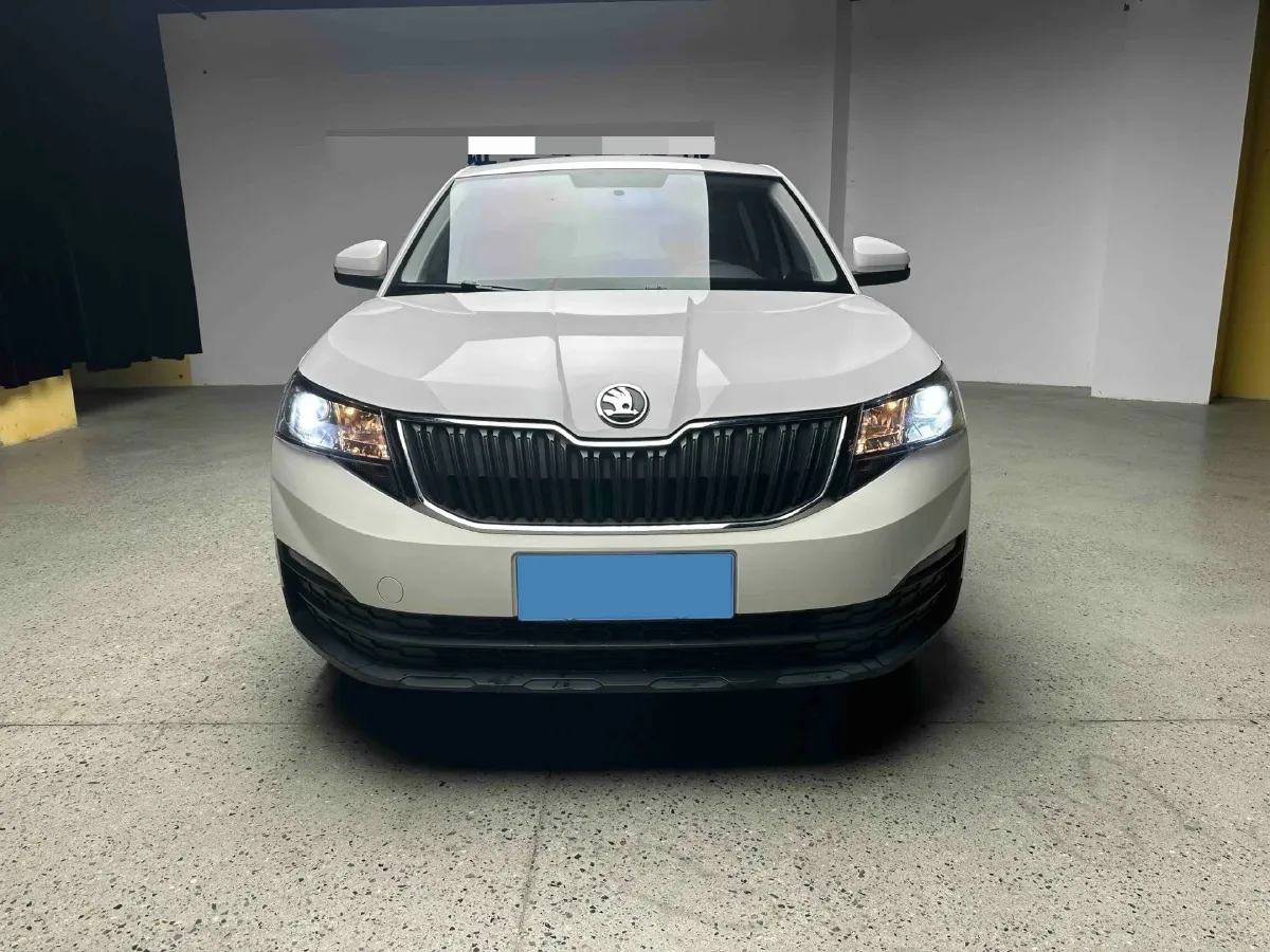 2020 Skoda Kamiq 1.5L 112HP L4 6AT,autocango,china used car exporter,china ev exporter,chinese used car exporter,chinese used ev exporter
