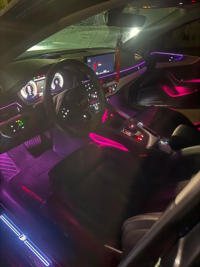 2023 Audi A4L 2.0T 190HP L4 7DCT,autocango,china used car exporter,china ev exporter,chinese used car exporter,chinese used ev exporter