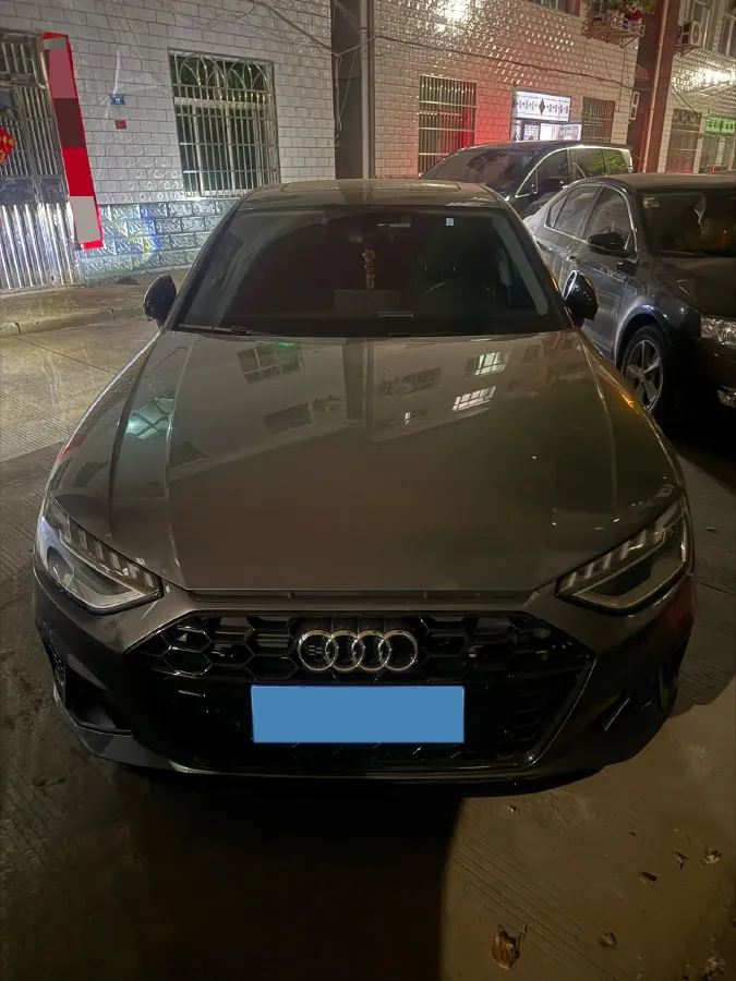 2023 Audi A4L 2.0T 190HP L4 7DCT,autocango,china used car exporter,china ev exporter,chinese used car exporter,chinese used ev exporter