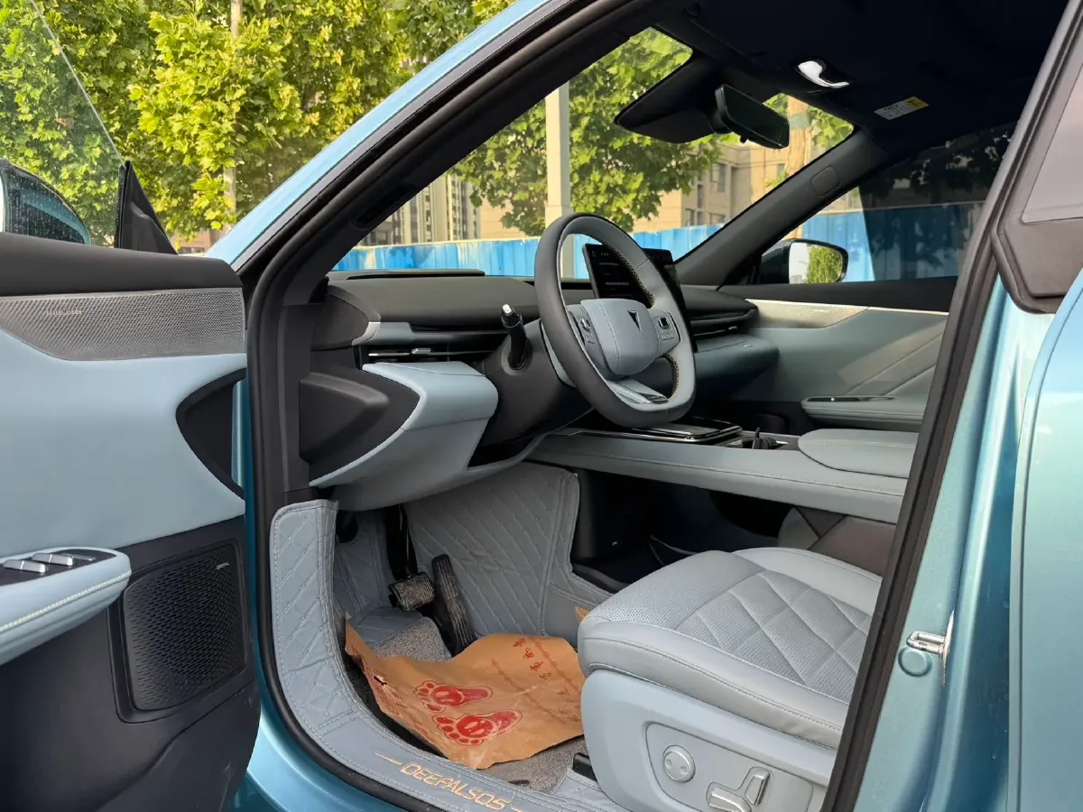 2025 ChangAn QiYuan A07 BEV 56.1KWH,autocango,china used car exporter,china ev exporter,chinese used car exporter,chinese used ev exporter