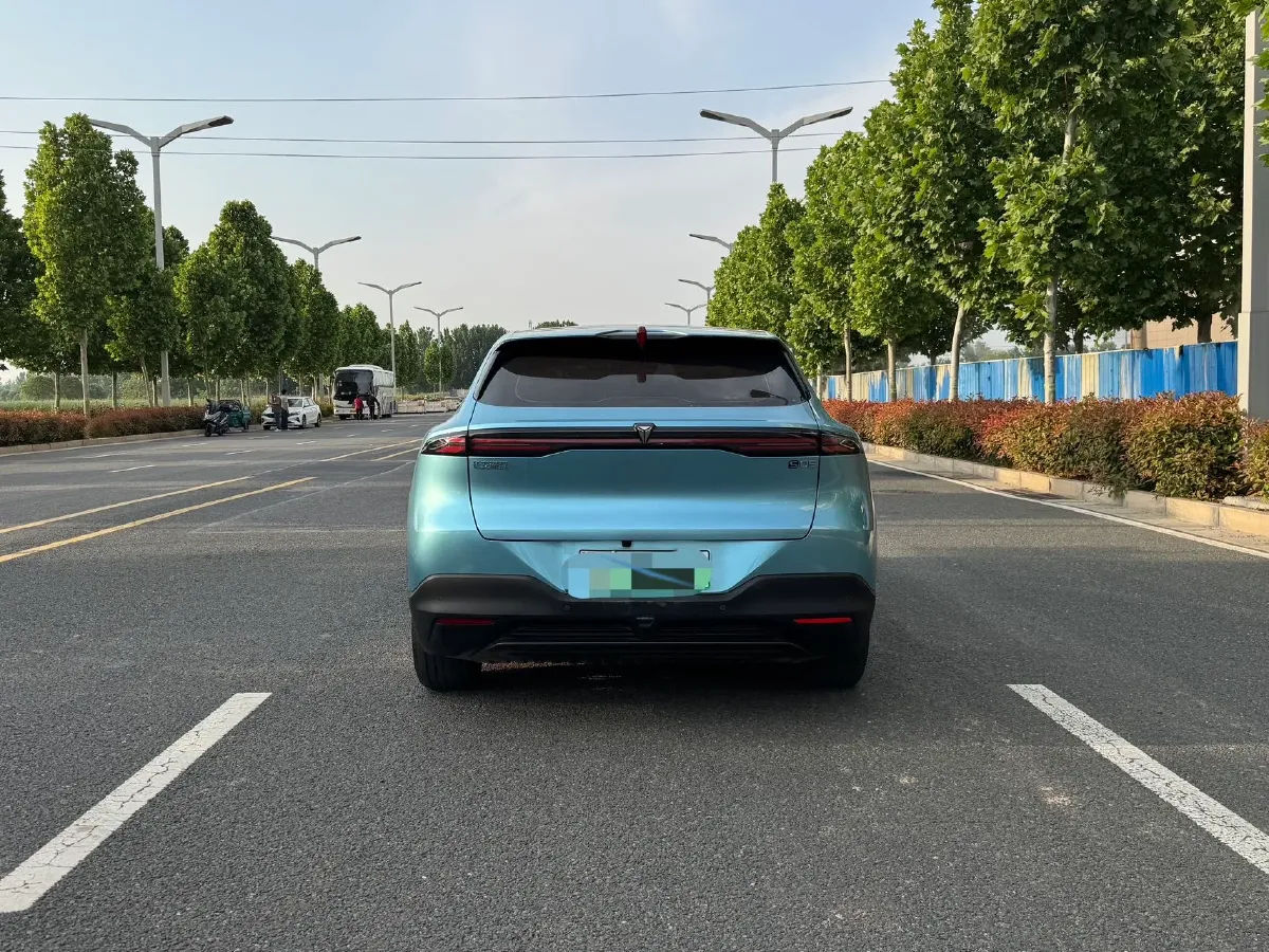 2025 ChangAn QiYuan A07 BEV 56.1KWH,autocango,china used car exporter,china ev exporter,chinese used car exporter,chinese used ev exporter