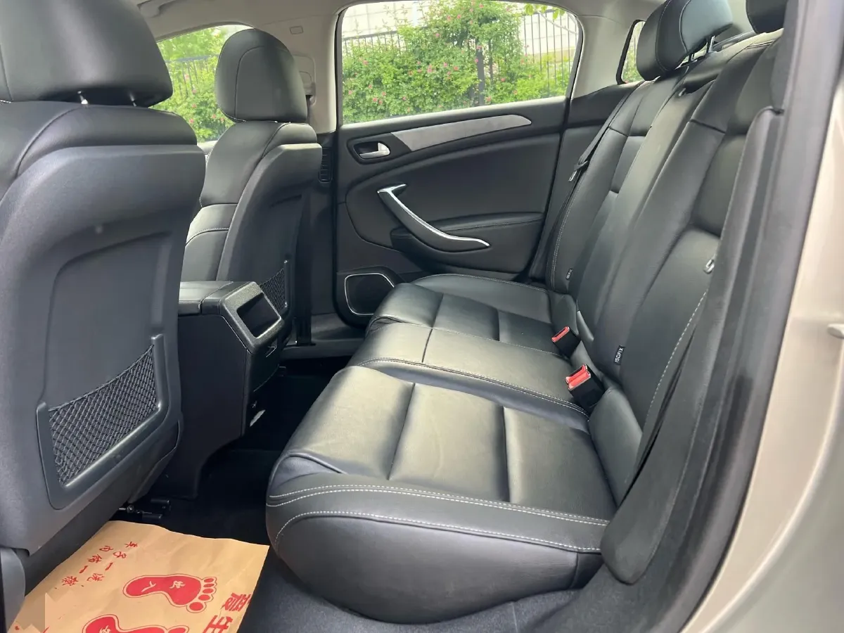 2017 Citroen C5 1.6T 167HP L4 6AT,autocango,china used car exporter,china ev exporter,chinese used car exporter,chinese used ev exporter