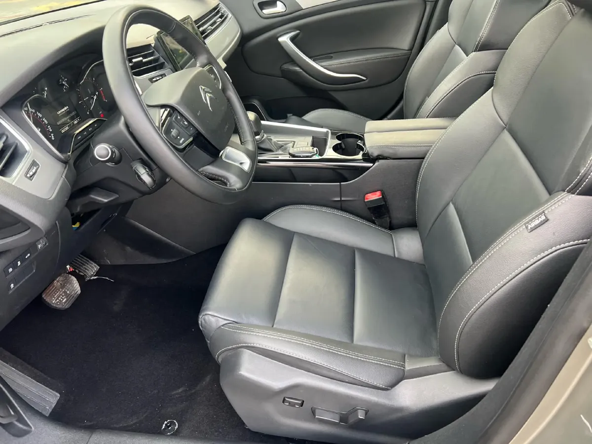 2017 Citroen C5 1.6T 167HP L4 6AT,autocango,china used car exporter,china ev exporter,chinese used car exporter,chinese used ev exporter