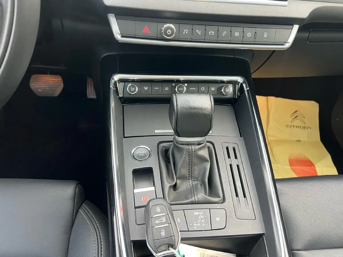 2017 Citroen C5 1.6T 167HP L4 6AT,autocango,china used car exporter,china ev exporter,chinese used car exporter,chinese used ev exporter