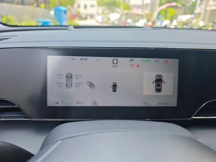 2025 BYD QinL BEV,autocango,china used car exporter,china ev exporter,chinese used car exporter,chinese used ev exporter