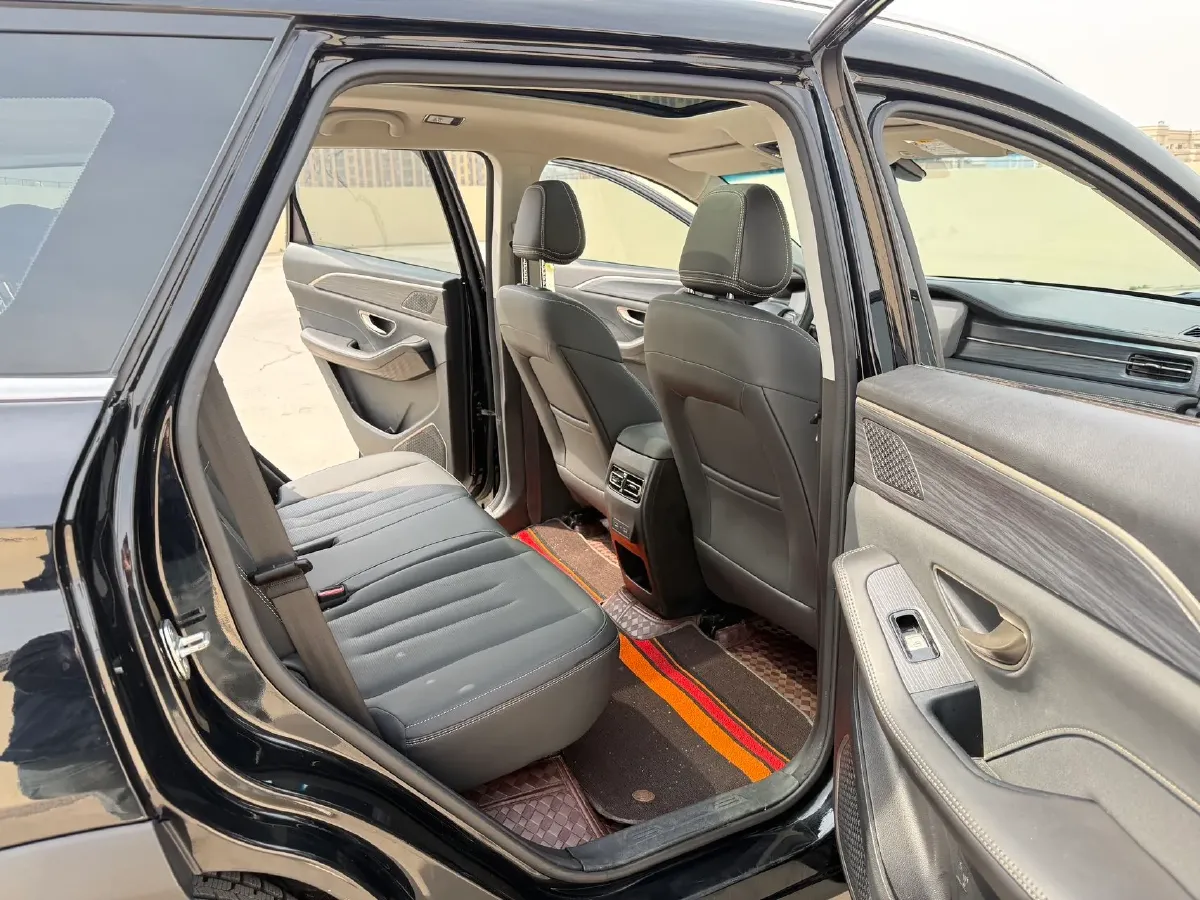 2023 Jetour X90 Plus 1.6T 197HP L4 7DCT,autocango,china used car exporter,china ev exporter,chinese used car exporter,chinese used ev exporter