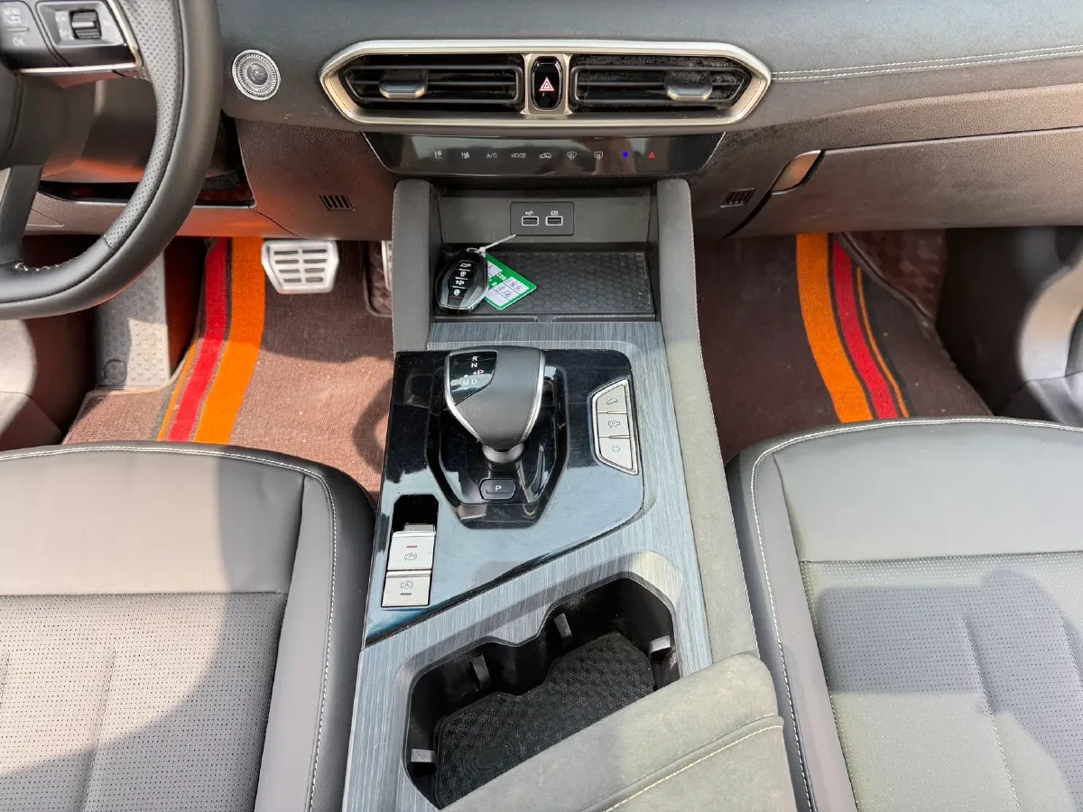 2023 Jetour X90 Plus 1.6T 197HP L4 7DCT,autocango,china used car exporter,china ev exporter,chinese used car exporter,chinese used ev exporter